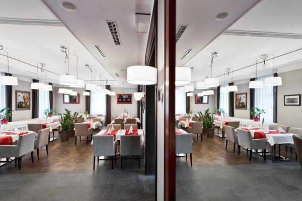Hotel Red Baron (Świdnica)